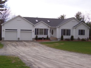 ranch modular with 2 car garage